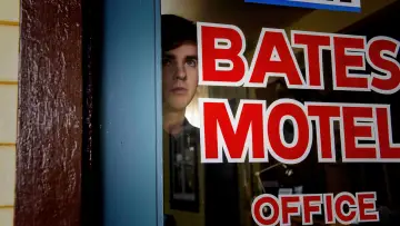 Backdrop к сериалу "Bates Motel" #1320463