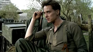 Backdrop for the TV series "Generation War" #1442638