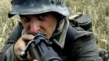 Backdrop for the TV series "Generation War" #1442646