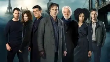 Backdrop к сериалу "Crossing Lines" #1402604