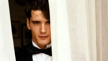 Backdrop к сериалу "Grand Hotel" #1343455