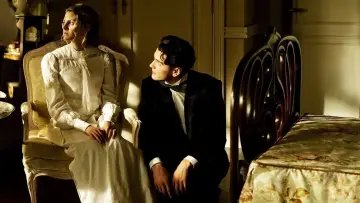 Backdrop к сериалу "Grand Hotel" #1343457