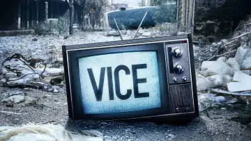 Backdrop к сериалу "VICE" #1371216