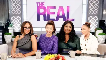Backdrop for the TV series "The Real" #1401218
