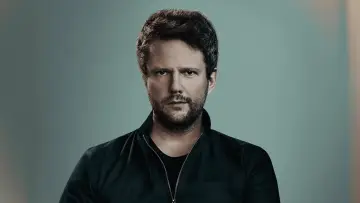 Backdrop к сериалу "Sessão de Terapia" #1511833