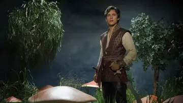 Backdrop for the TV series "Once Upon a Time in Wonderland" #1595575