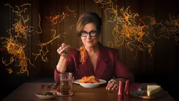 Backdrop к сериалу "Kitchen Cabinet" #1438246