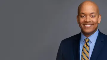 Backdrop к сериалу "PBS News Weekend" #1359837