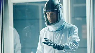 Backdrop for the TV series "Helix" #1449112