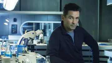 Backdrop for the TV series "Helix" #1449123