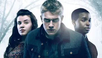 Backdrop for the TV series "Wolfblood" #1458789