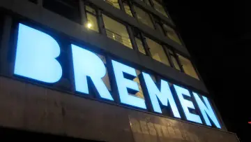 Backdrop for the TV series "Live from Bremen" #1775861