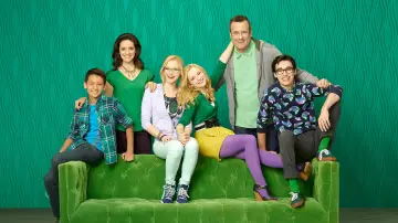 Backdrop for the TV series "Liv and Maddie" #1380038