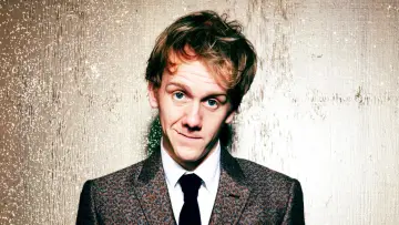 Backdrop for the TV series "Please Like Me" #1591791