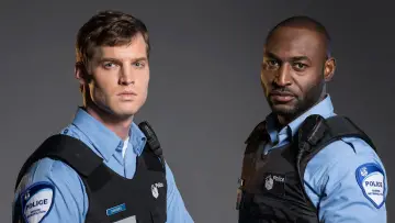 Backdrop for the TV series "19-2" #1839465