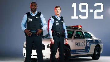 Backdrop for the TV series "19-2" #1839469