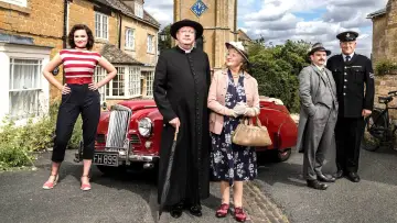 Backdrop к сериалу "Father Brown" #1291623