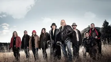 Backdrop for the TV series "Alaskan Bush People" #1427479