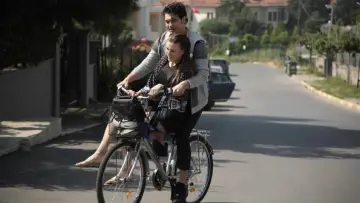 Backdrop к сериалу "Medcezir" #1382332