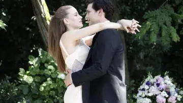 Backdrop к сериалу "Medcezir" #1382389