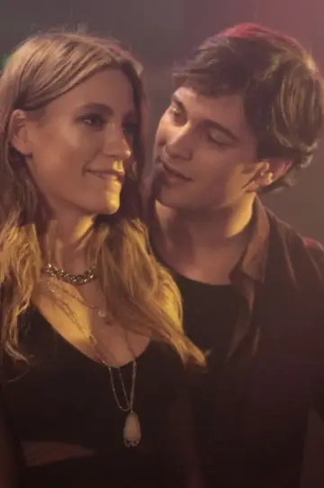 Poster к сериалу "Medcezir" #1382408