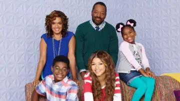 Backdrop к сериалу "K.C. Undercover" #1356083