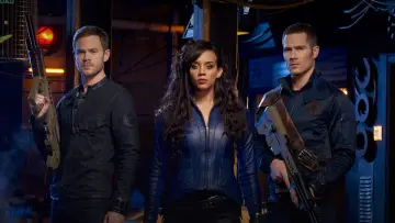 Backdrop к сериалу "Killjoys" #1385721