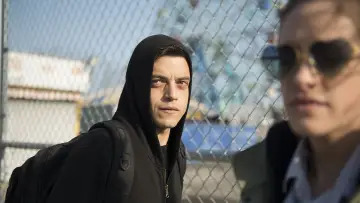 Backdrop к сериалу "Mr. Robot" #1302516