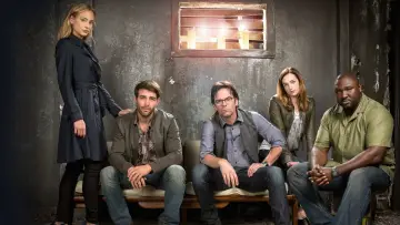 Backdrop к сериалу "Zoo" #1385924