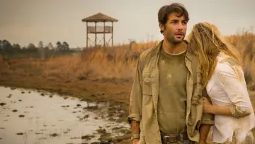 Backdrop к сериалу "Zoo" #1385935