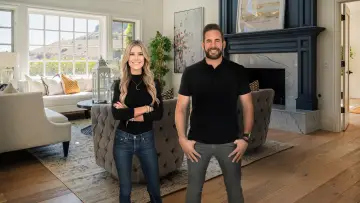 Backdrop for the TV series "Flip or Flop" #1796055