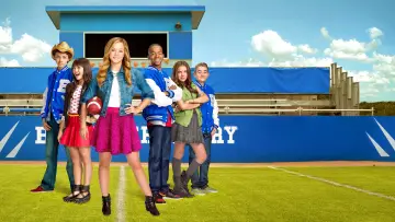 Backdrop for the TV series "Bella and the Bulldogs" #1838691
