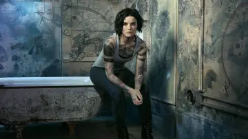 Backdrop к сериалу "Blindspot" #1305055
