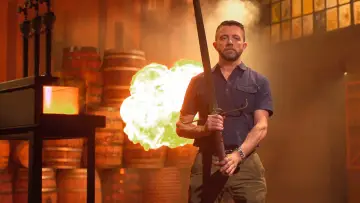 Backdrop for the TV series "Forged in Fire" #1335675