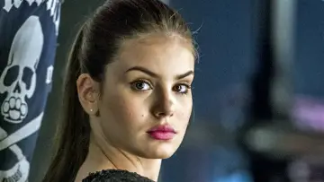Backdrop к сериалу "Hidden Truths" #1406153