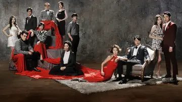 Backdrop for the TV series "Queen
