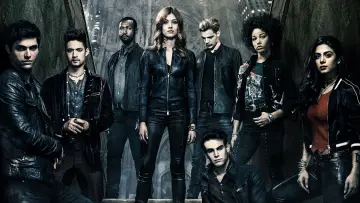 Backdrop к сериалу "Shadowhunters" #1326821