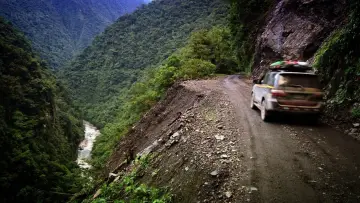 Backdrop for the TV series "World