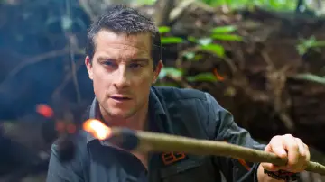 Backdrop к сериалу "Bear Grylls: Escape From Hell" #1470002