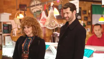 Backdrop for the TV series "Difficult People" #1596739