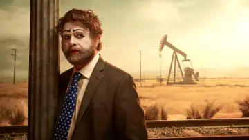 Backdrop for the TV series "Baskets" #1594172