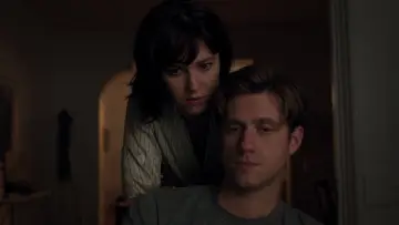Backdrop к сериалу "BrainDead" #1465453