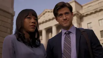 Backdrop к сериалу "BrainDead" #1465476