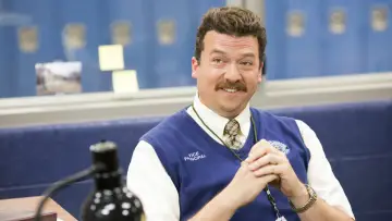 Backdrop for the TV series "Vice Principals" #1465659