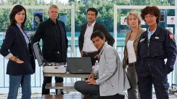 Backdrop к сериалу "Research Unit" #1396474