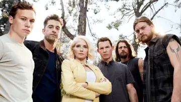 Backdrop к сериалу "Animal Kingdom" #1294939