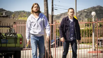 Backdrop к сериалу "Animal Kingdom" #1294965