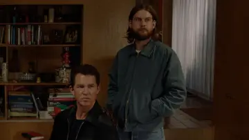 Backdrop к сериалу "Animal Kingdom" #1294967