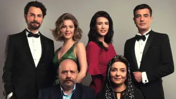 Backdrop for the TV series "Hayat Şarkısı" #1398993