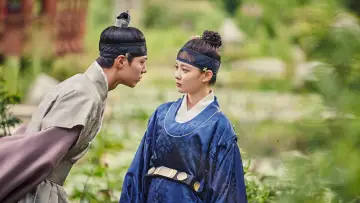 Backdrop к сериалу "Love in the Moonlight" #1405115
